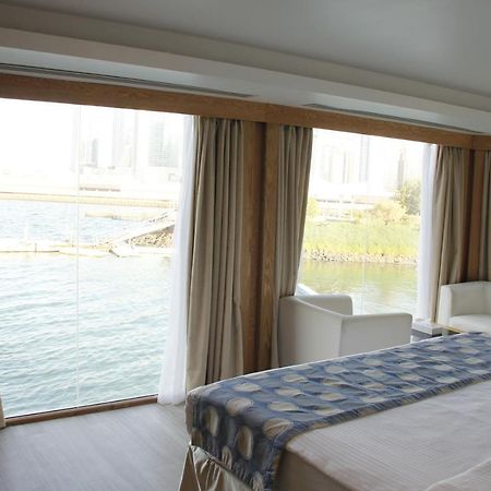 C Hotel Manama Ngoại thất bức ảnh